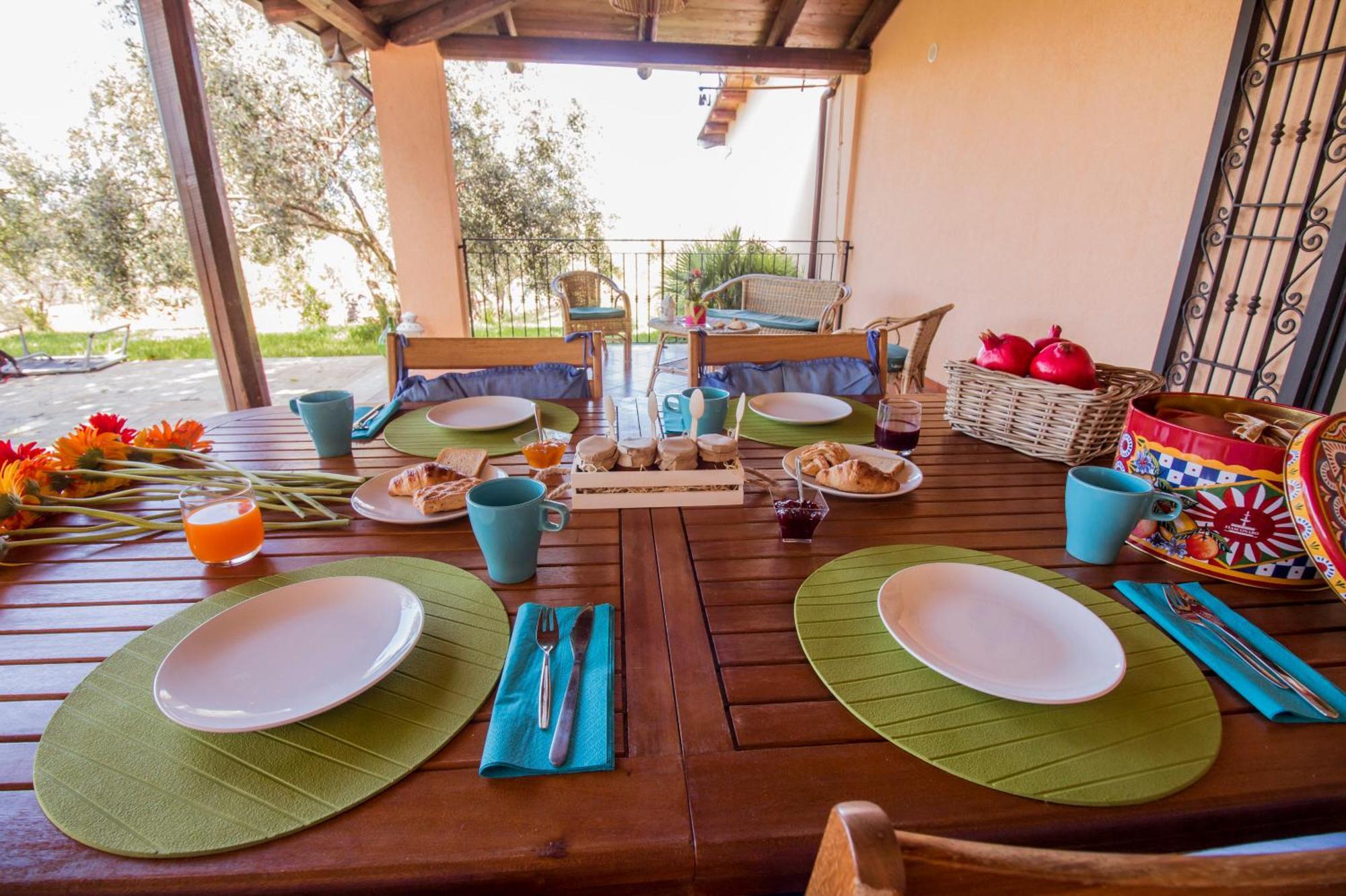 Villa Con Piscina Casale Di Gio Nel Golfo Di Castellammare Partinico Buitenkant foto